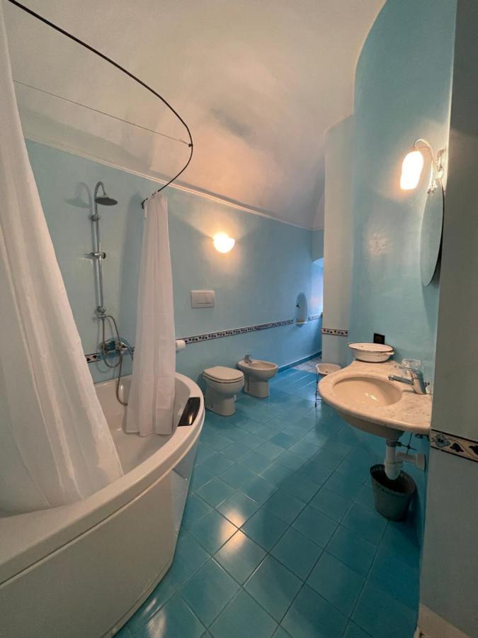 Bed & Breakfast Scia Dina Toirano Bagian luar foto